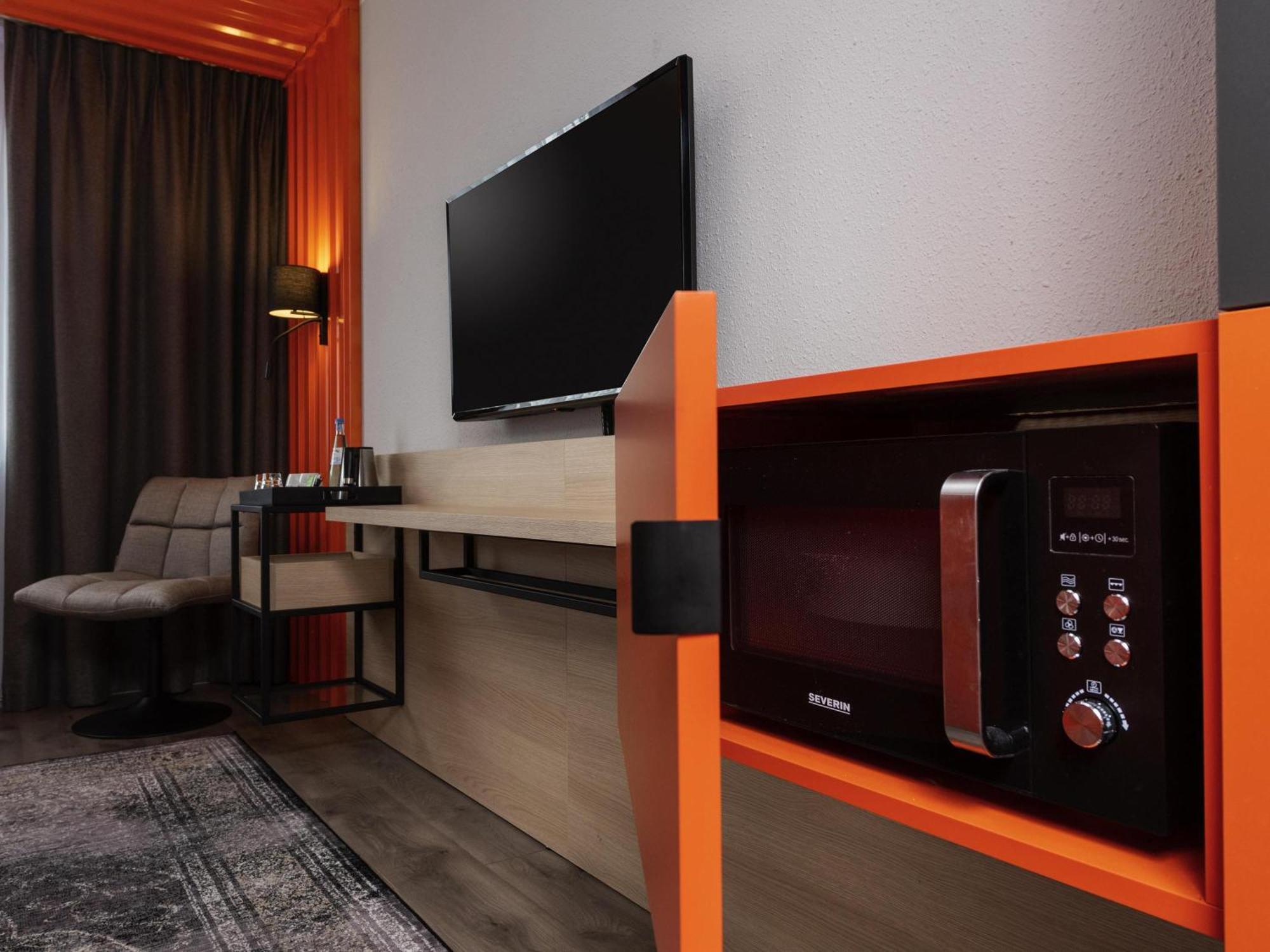 Superior Twin Room Kitchenette